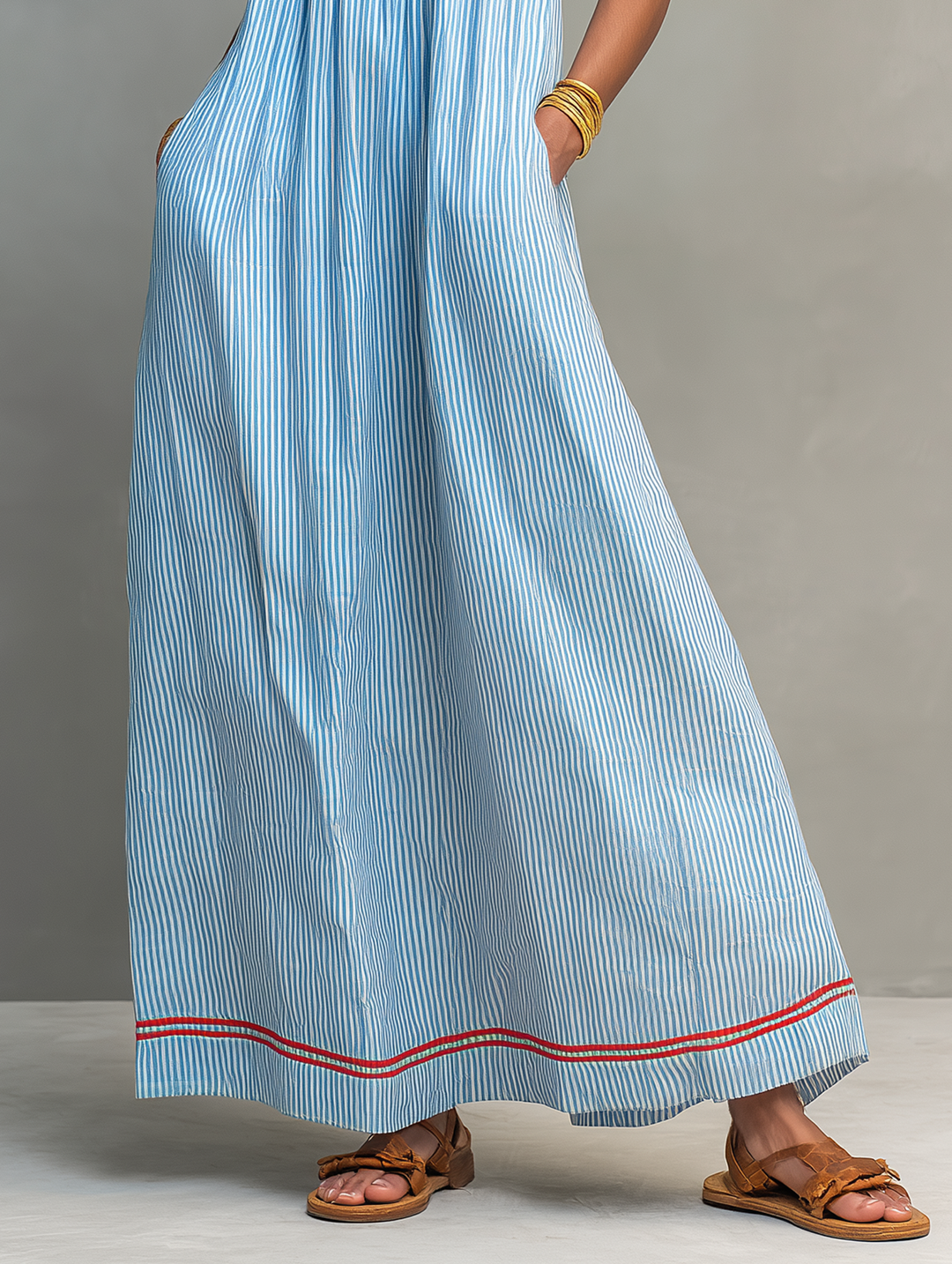Mar | Robe longue à rayures à fines bretelles